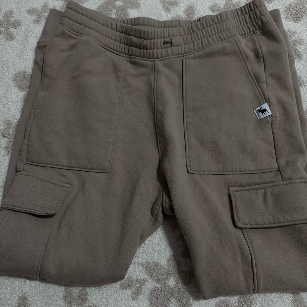 Brown Cargo Sweatpants